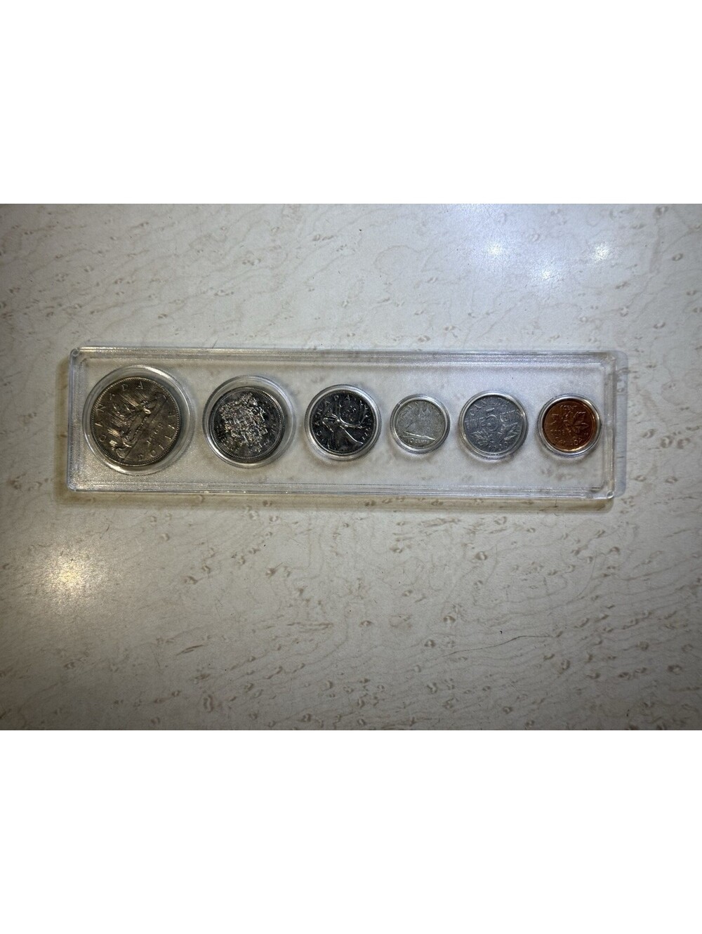 Canada 6 Coin Type Set 1930-2005 Dollar 50C 25C 10C 5C 1C Holder